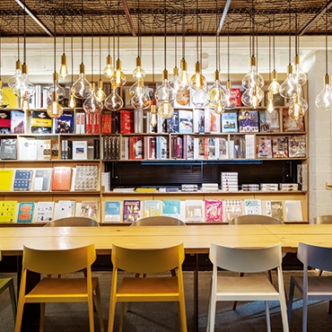 디자인하우스 차지소 책방